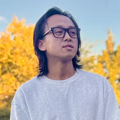 @thethailyfe profile image