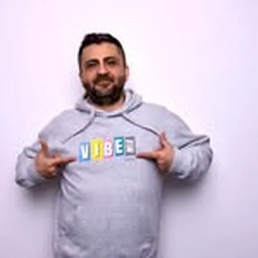 @thevibemix profile image