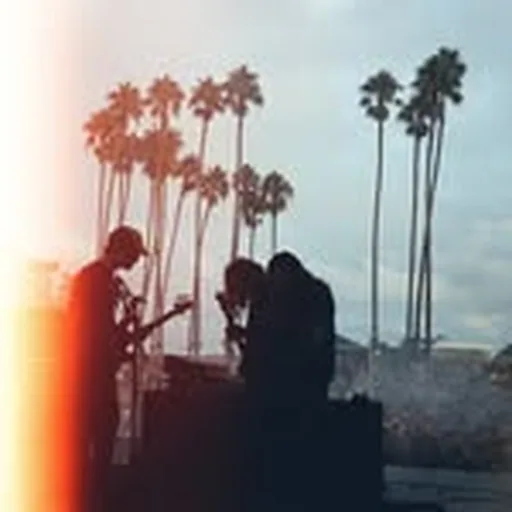 @thewarondrugs profile image