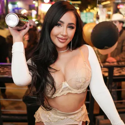 @theycallherzae profile image