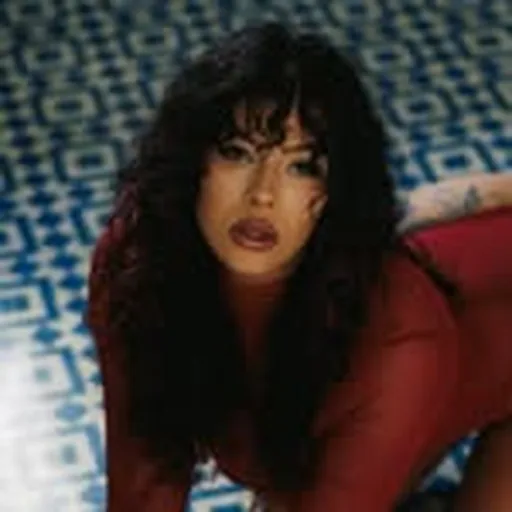 @thezoerenea profile image