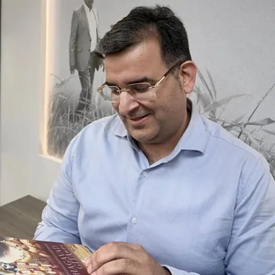 @thinkwith_sanjay profile image