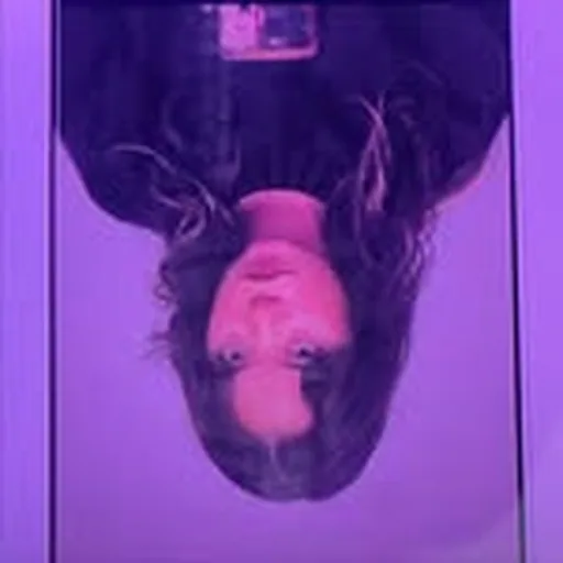 @tiaxcousins profile image