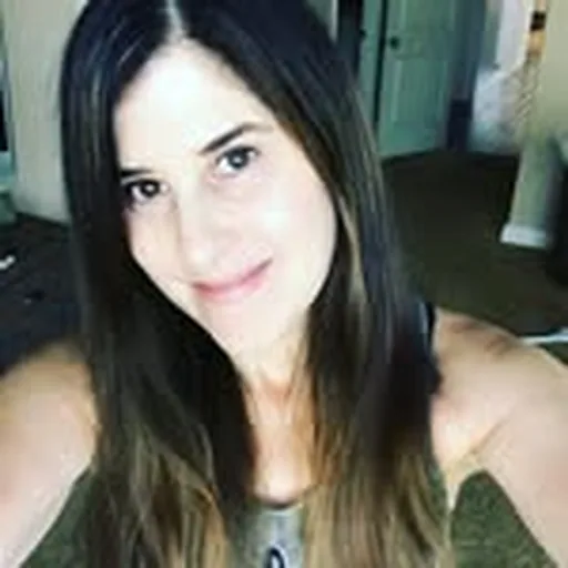 @tiffanyholvey profile image