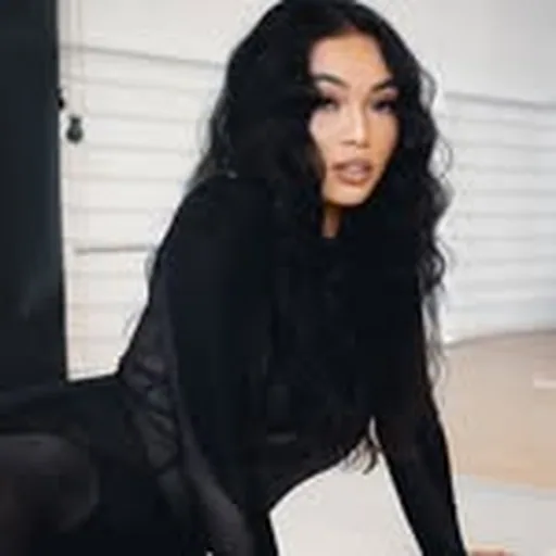 @tiffhoney profile image