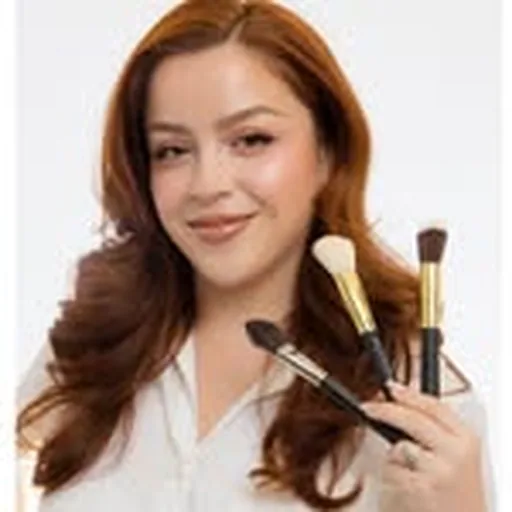 @tinycindymakeup profile image