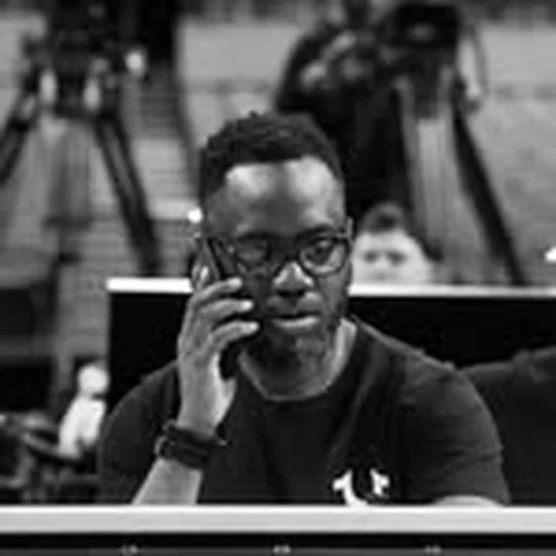 @toladehin profile image