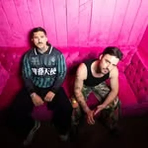 @tomandcollins profile image
