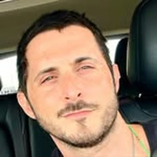 @tomercapone profile image
