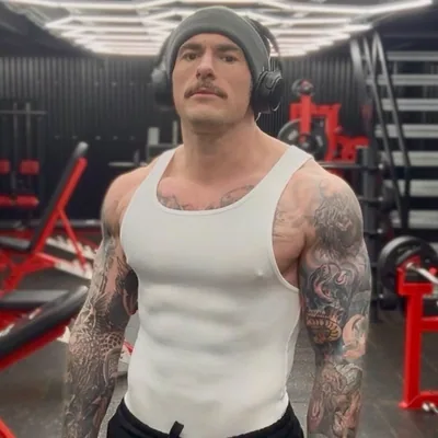 @tomhenryathletic profile image