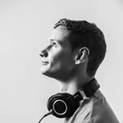@tomhighamdj profile image