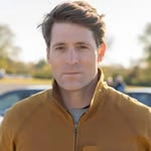 @tonydokoupil profile image
