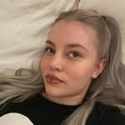 @tori_shiro profile image