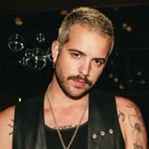 @tornblackjeans profile image