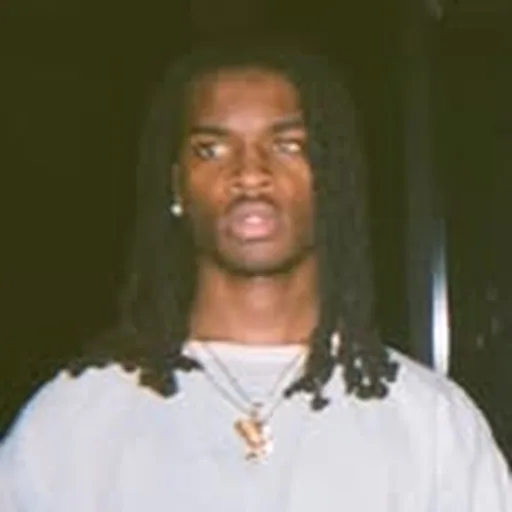 @toure_2byg profile image