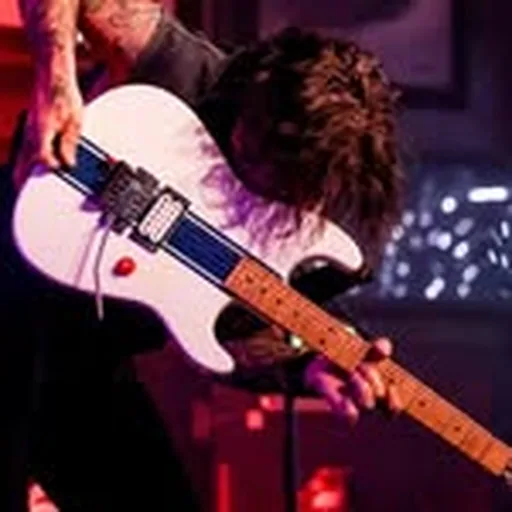 @traciiguns profile image