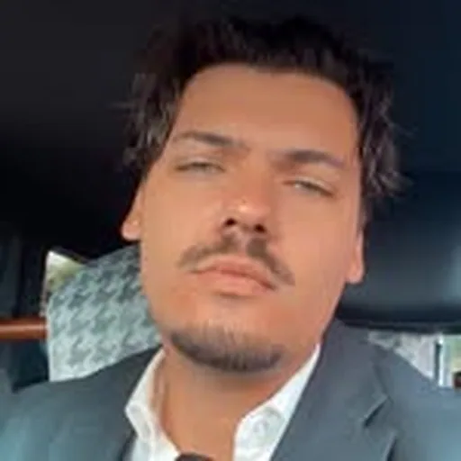 @troskie_ profile image