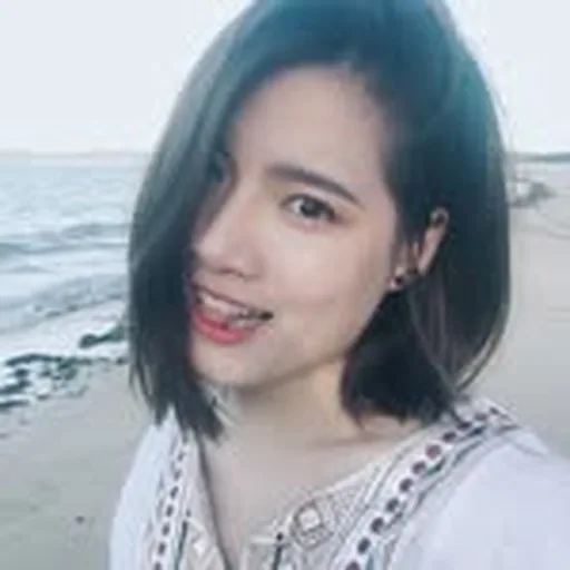 @tthnhi__ profile image