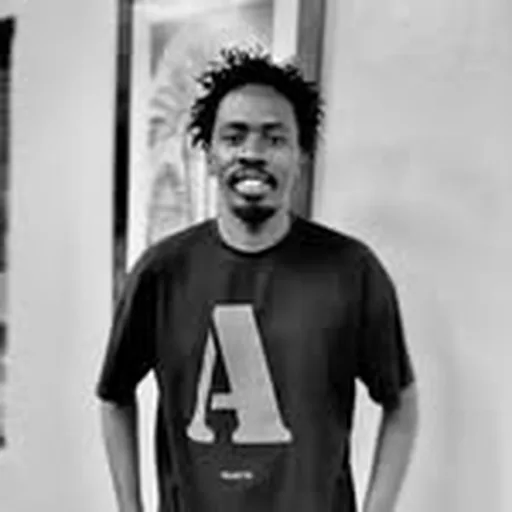 @twicenho profile image