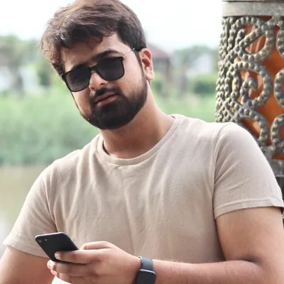 @umi_bin_tariq profile image