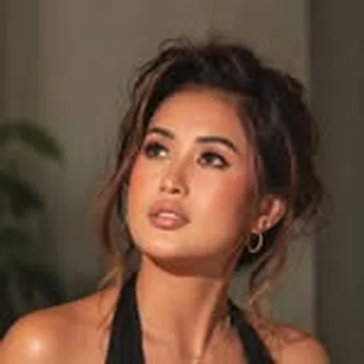 @urmilashagolsem profile image