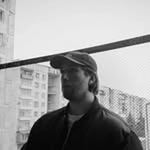 @uvall__ profile image