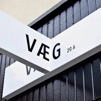 @vaeggallery profile image