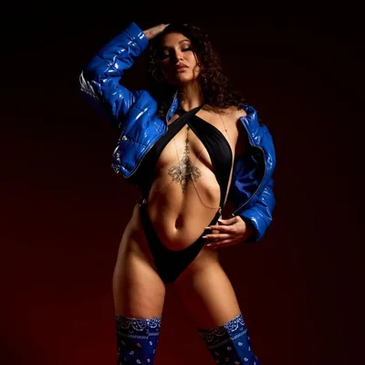 @valarieelynnn profile image