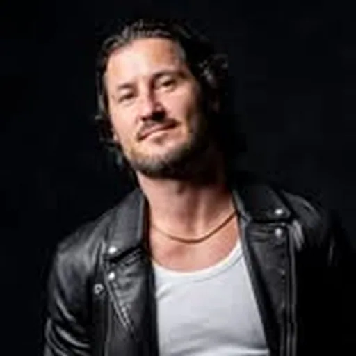 @valentin profile image