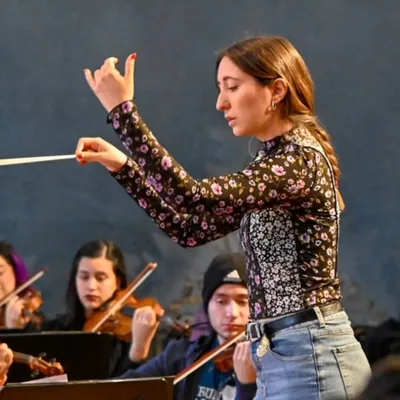 @valeriaapaz profile image
