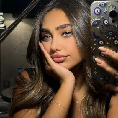 @vanessabaz_ profile image