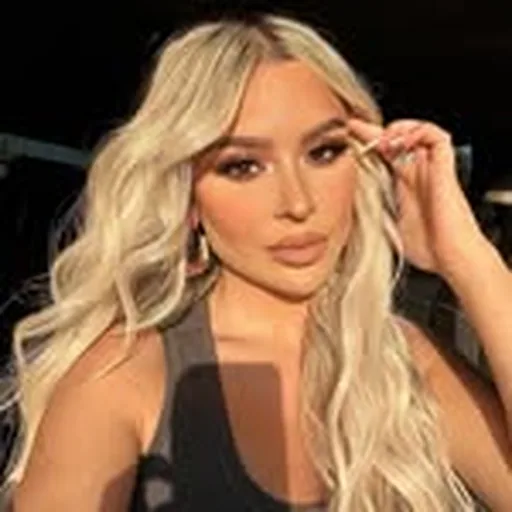 @vanitymakeup profile image