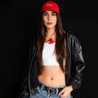 @vannesa_gnz profile image