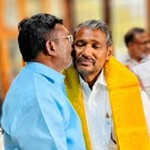 @vannikural profile image