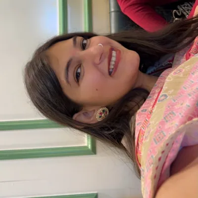 @vanshika_mahajan_10 profile image