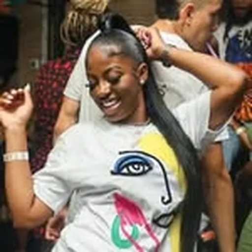 @vaultnightlife profile image