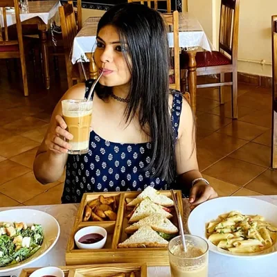 @vegfoodtrails profile image