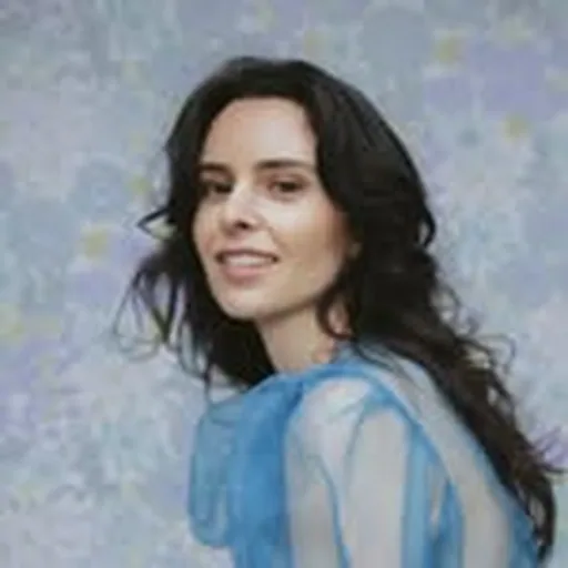 @venetialamanna profile image