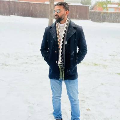 @venky_mukeri profile image