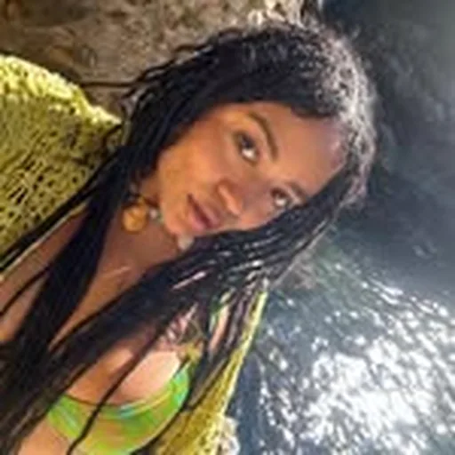 @venusroots profile image