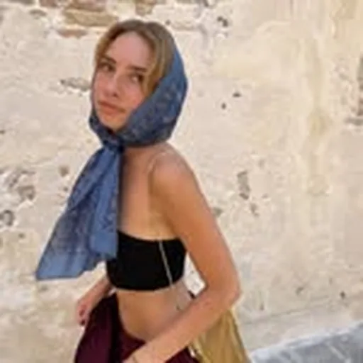 @victorialeighbaker profile image
