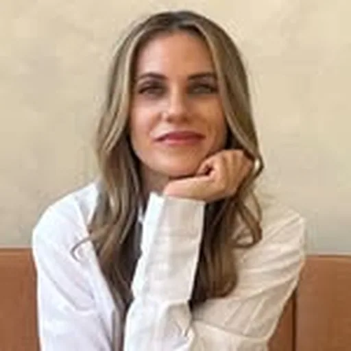 @victoriamiretti profile image