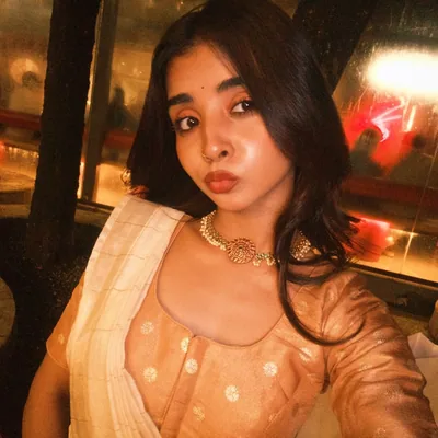 @vidhya_lakxhmi profile image