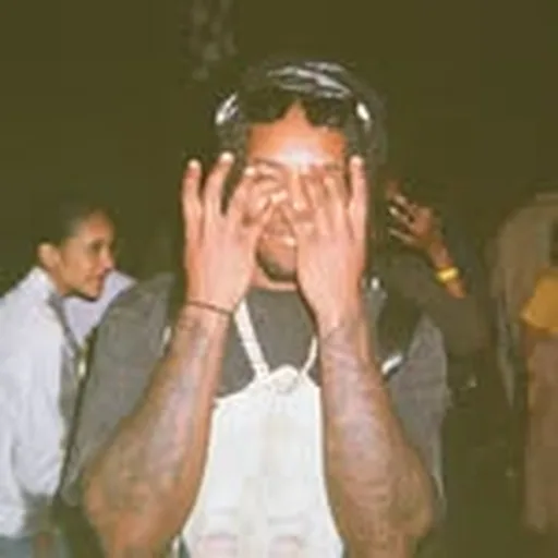 @viewsbyaub profile image