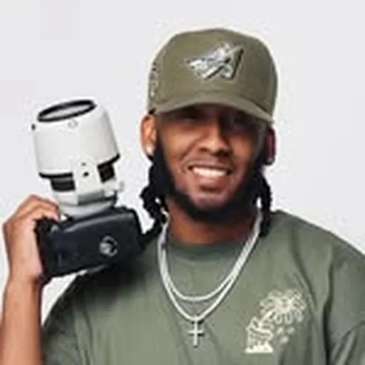 @vintag3god profile image