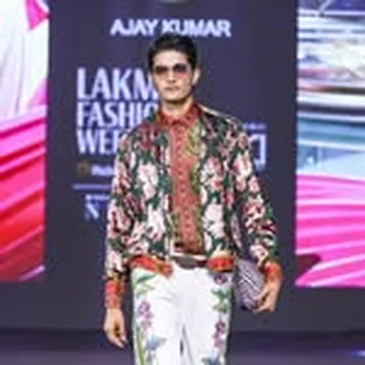 @vipinsingh_22 profile image