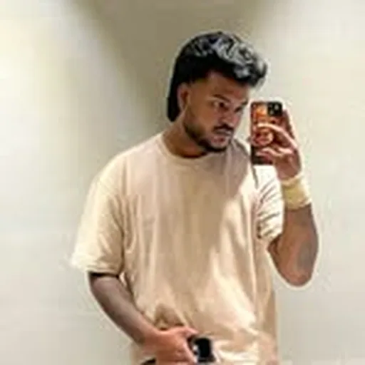 @vishal_sahani profile image