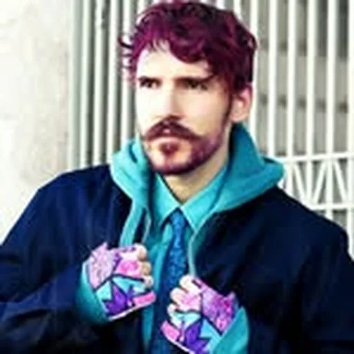 @visionaaron profile image
