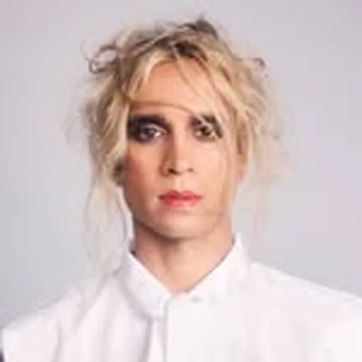 @vivekshraya profile image