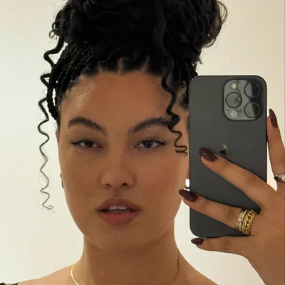 @vivienblt profile image
